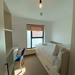 Inn Regency Hall Smart Ensuite B, Cheltenham